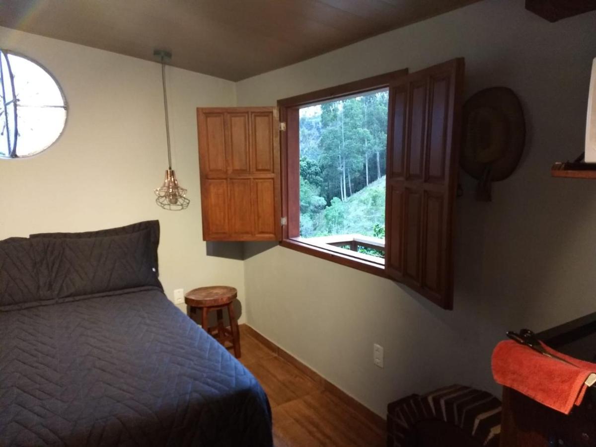 A Loving Farm Cabin Just For You And Your Love! Caparaó Velho Екстериор снимка
